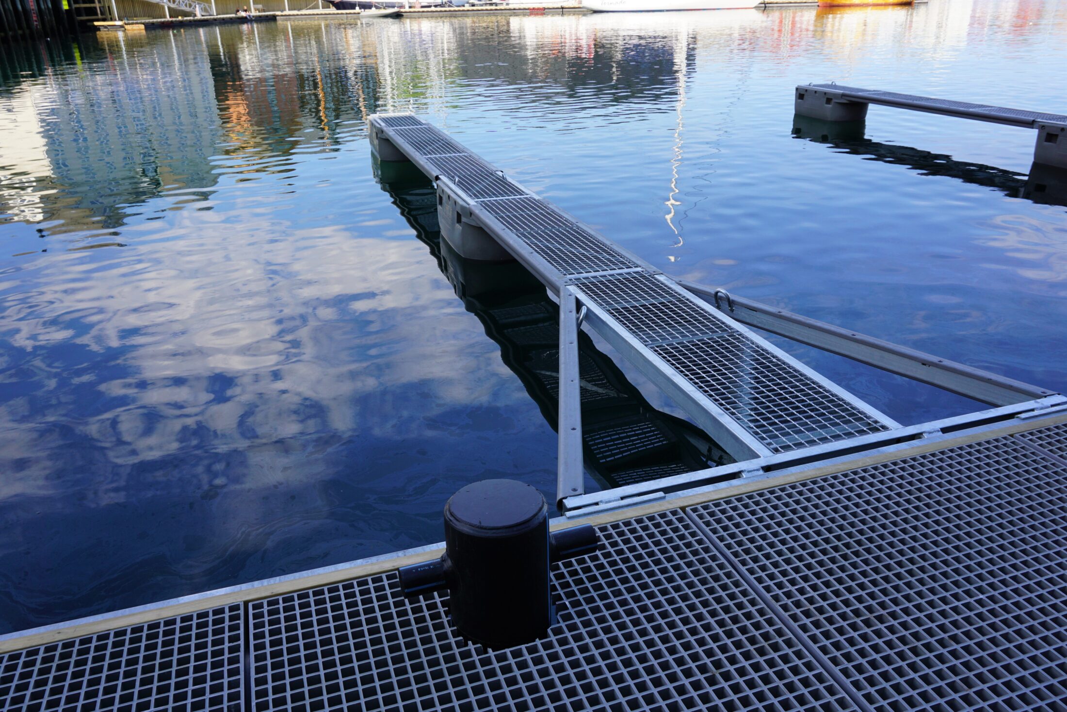 Tilleggsutstyr til NOFI flytekai og flytebrygge - AllMaritim