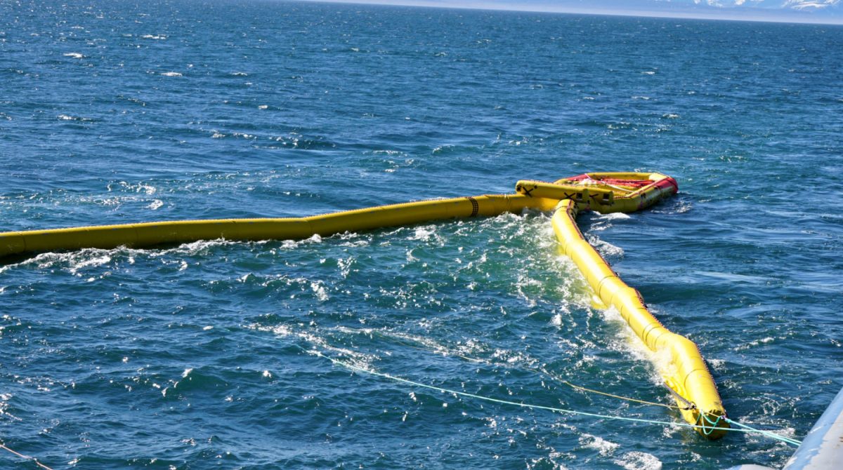 NOFI Current Buster 6 høy hastighets oljeopptakings system på sjø
